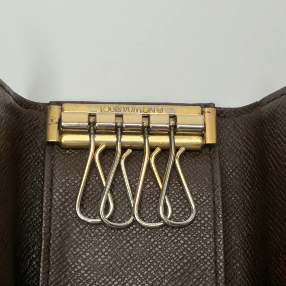 Vintage Louis Vuitton Damier Brown Ebene 4 Key Holder/Wallet, Unisex